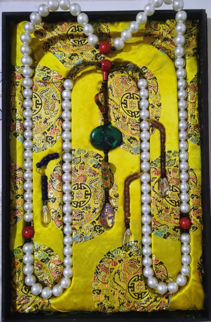 图片[1]-朝珠（一套）-嘉城艺术交易平台