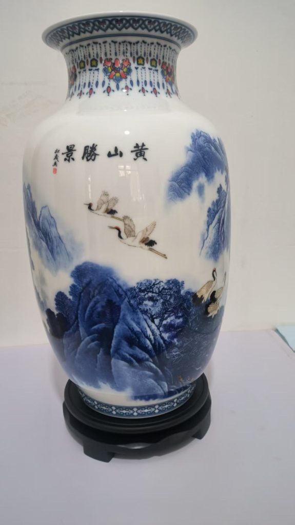 图片[2]-张松茂《黄山胜景瓶》-嘉城艺术交易平台