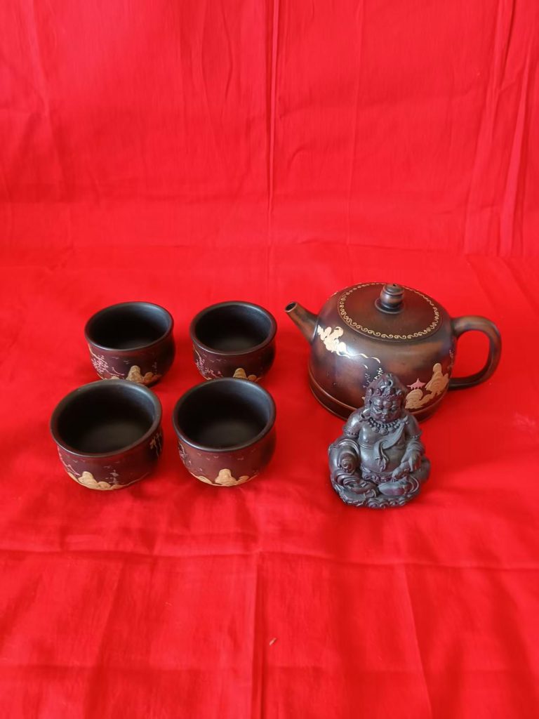 图片[1]-顾景舟《紫砂壶》一套-嘉城艺术交易平台