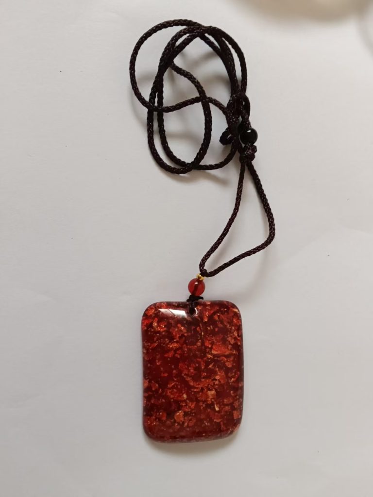 图片[1]-红胶花水晶-嘉城艺术交易平台