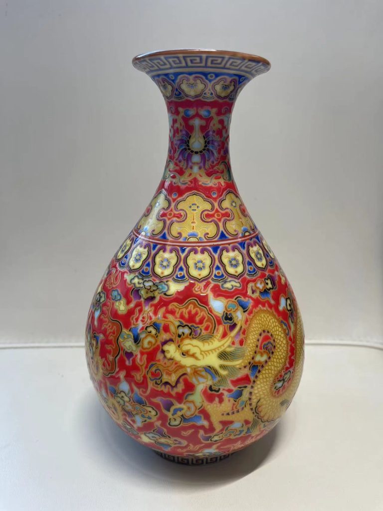 图片[1]-雍正年制《珐琅彩龙凤纹玉壶春瓶》-嘉城艺术交易平台