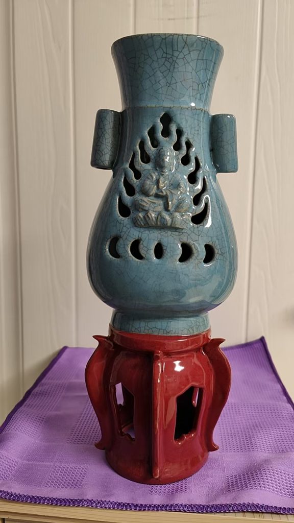 图片[1]-宋微宗御制《汝瓷玲珑塔贯耳尊》-嘉城艺术交易平台