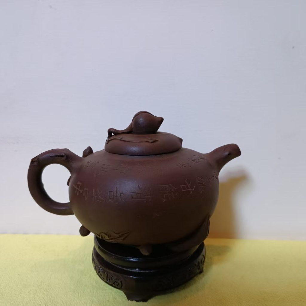 图片[2]-陈鸣远《紫砂壶》-嘉城艺术交易平台