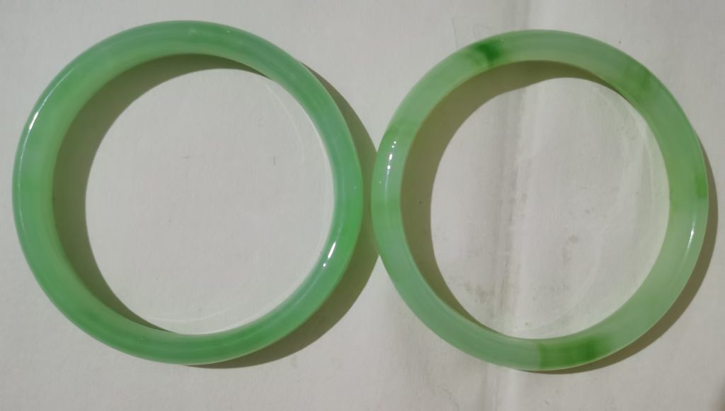 图片[1]-翡翠《手镯》一对-嘉城艺术交易平台