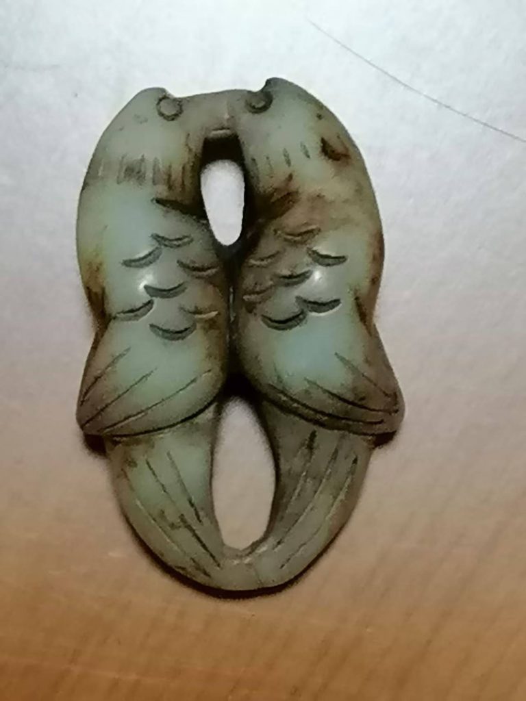 图片[1]-高古玉双兽形双联佩-嘉城艺术交易平台