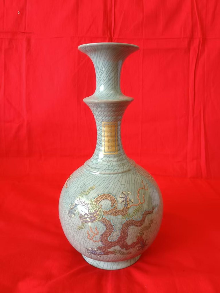 图片[1]-汝窑《描金加彩龙纹弦颈瓶》青龙寺御制-嘉城艺术交易平台