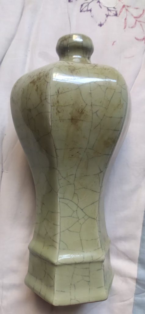 图片[1]-崇宁元年《哥窑六方梅瓶》清凉寺御制-嘉城艺术交易平台