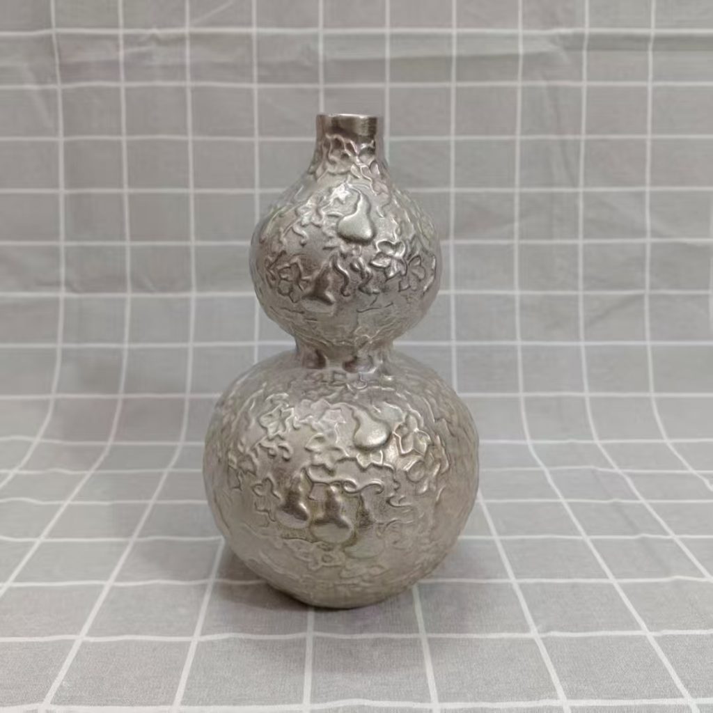 图片[1]-乾隆年制《银釉肌理纹葫芦瓶》-嘉城艺术交易平台