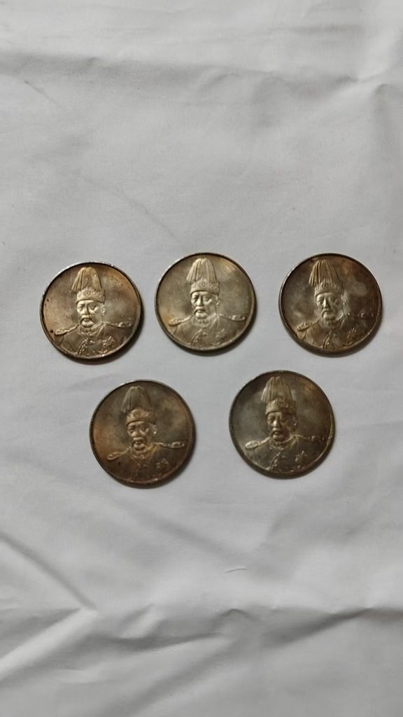 图片[1]-红宪纪元《高帽飞龙》-嘉城艺术交易平台