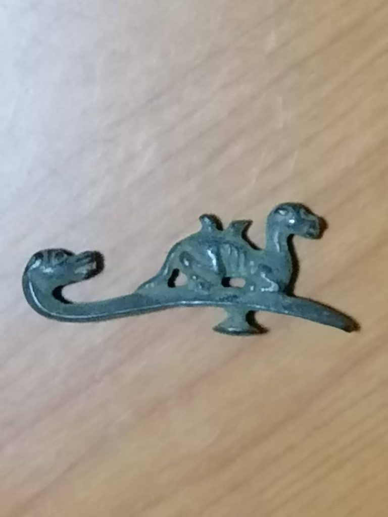 图片[1]-兽形青铜带钩-嘉城艺术交易平台