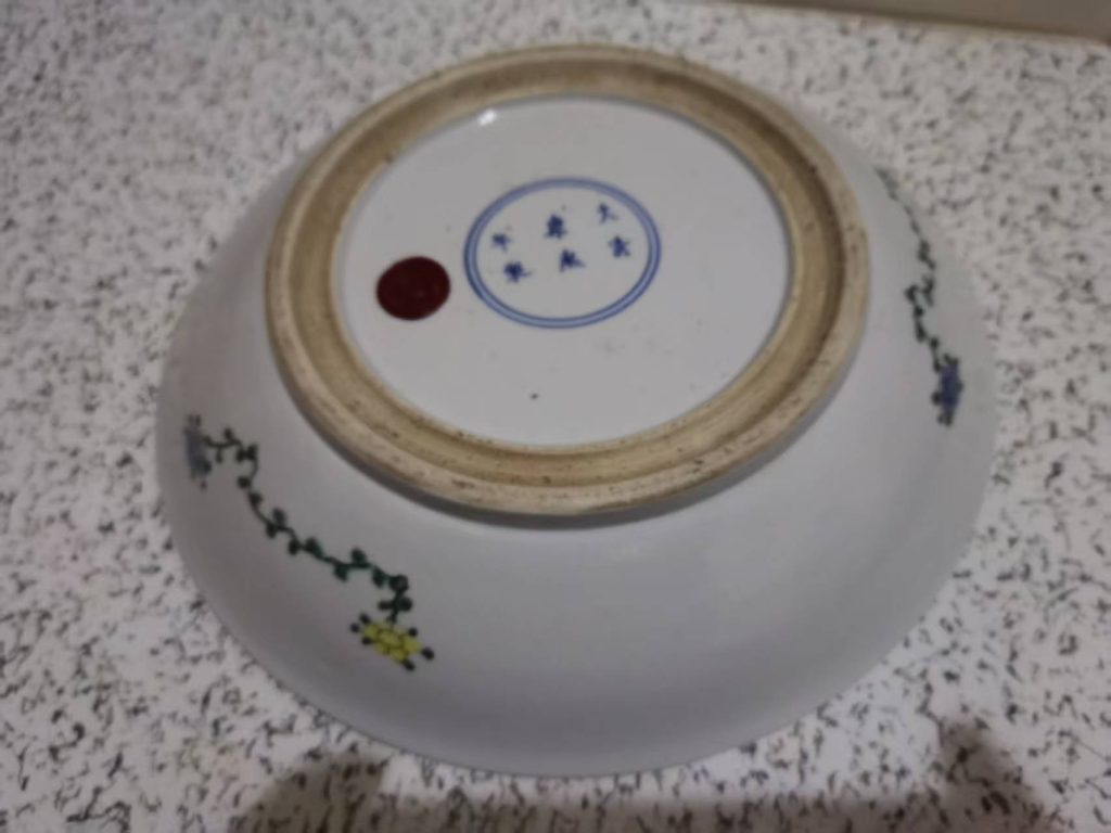 图片[2]-康熙年制《五彩潘安出游图大赏盘》-嘉城艺术交易平台