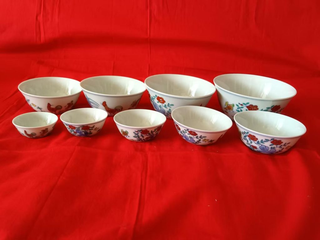 图片[1]-成化年制《斗彩鸡纹杯》一套-嘉城艺术交易平台