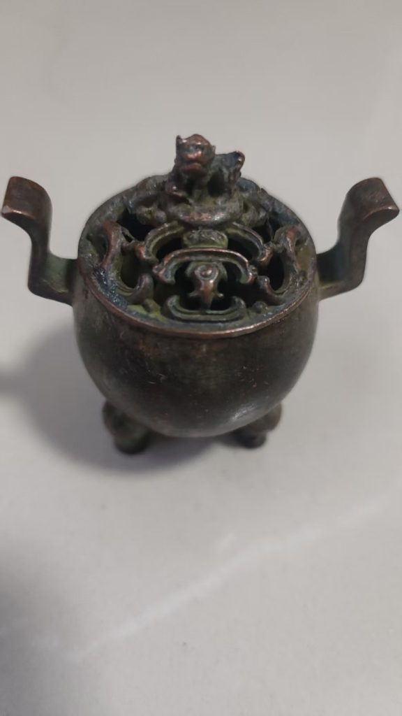 图片[1]-宣德年制《狮盖薰香炉》-嘉城艺术交易平台