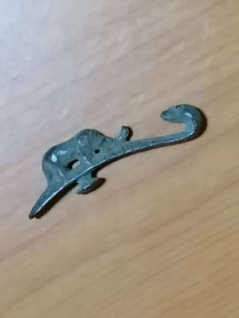 图片[2]-兽形青铜带钩-嘉城艺术交易平台