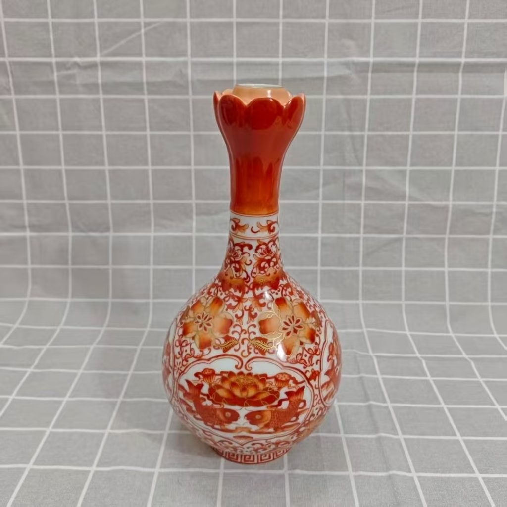 图片[1]-乾隆年制《矾红描金缠枝花卉纹花口蒜头瓶》-嘉城艺术交易平台