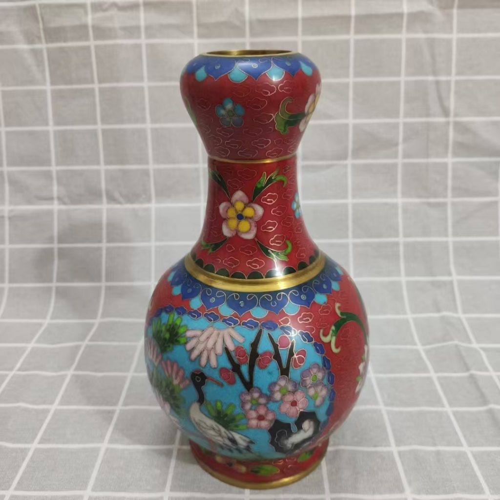 图片[1]-乾隆年制《铜胎掐丝珐琅蒜头瓶》-嘉城艺术交易平台