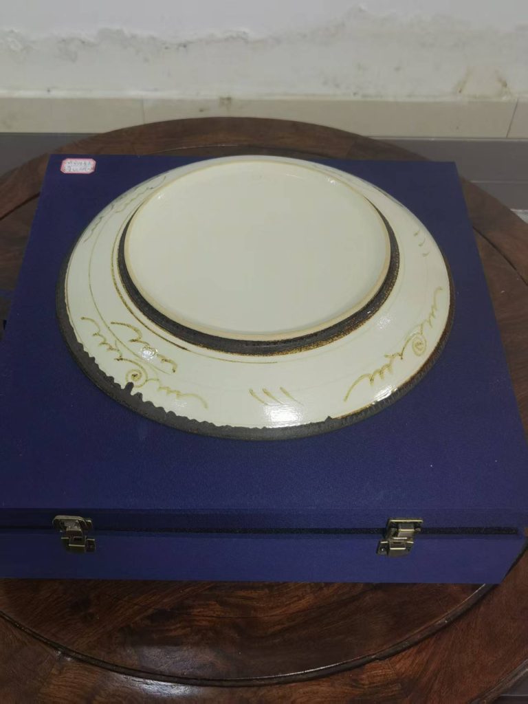 图片[2]-宣德年制《青花鱼藻纹石棱大盆》-嘉城艺术交易平台