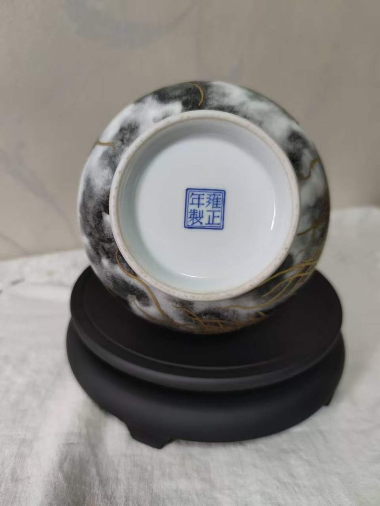 图片[2]-雍正年制《描金龙凤纹胆瓶》-嘉城艺术交易平台