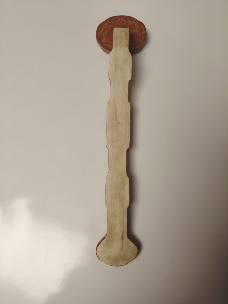 图片[2]-雍正年制《珐琅彩缠枝莲龙凤纹如意》-嘉城艺术交易平台