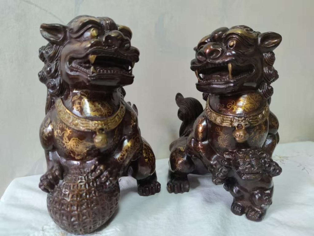 图片[1]-乾隆年制《铜胎描金太狮少狮摆件》-嘉城艺术交易平台