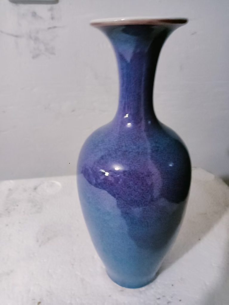 图片[1]-蓝宝石釉玉壶春瓶-嘉城艺术交易平台