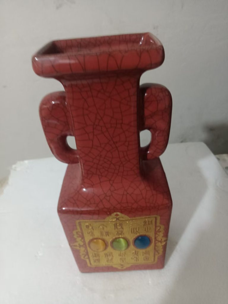 图片[1]-宋官窑《酱红釉贯耳尊》-嘉城艺术交易平台