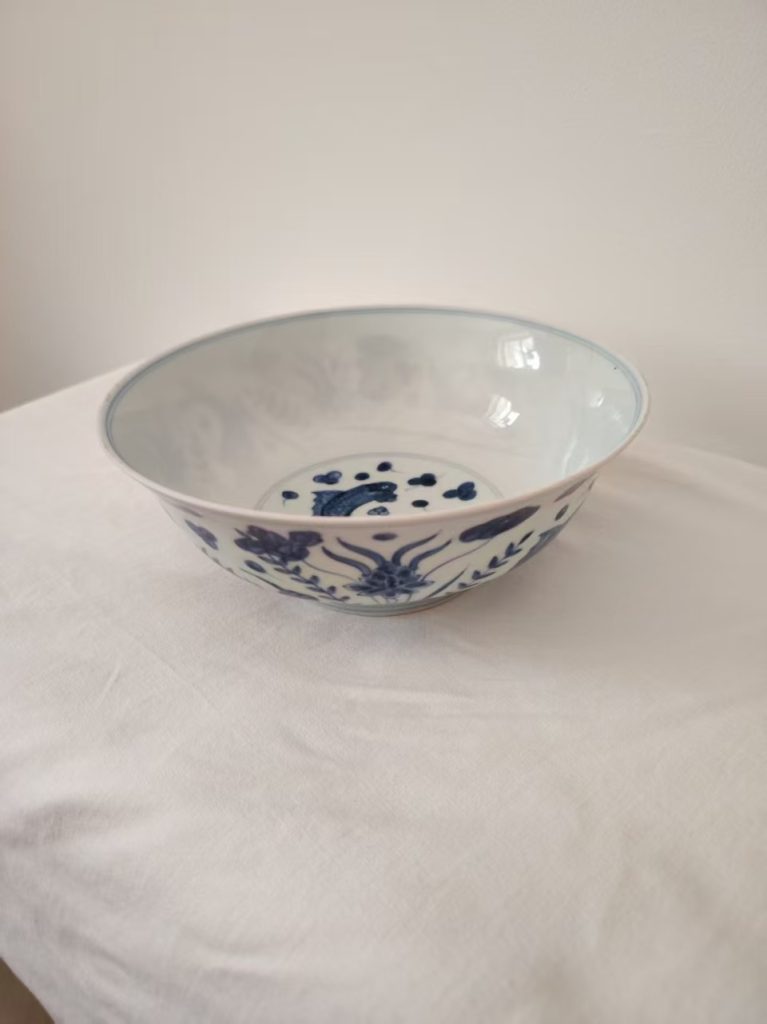 图片[1]-成化年制御赐《青花鱼藻纹碗》-嘉城艺术交易平台