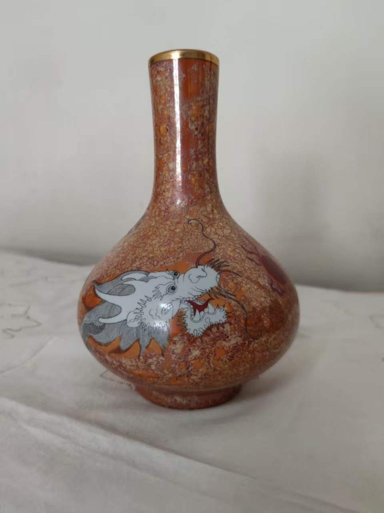 图片[1]-雍正年制《矾红地描金龙纹胆瓶》-嘉城艺术交易平台